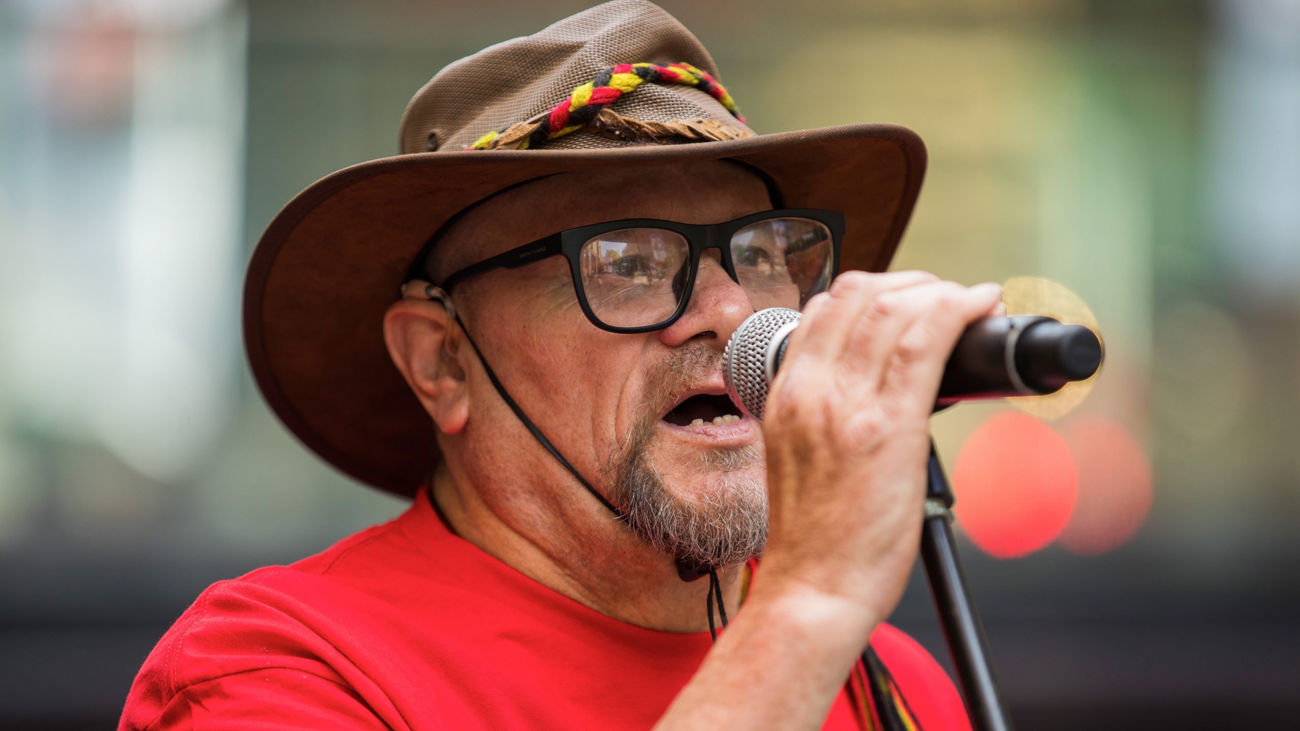 Sydney Street Choir unites voices for reconciliation